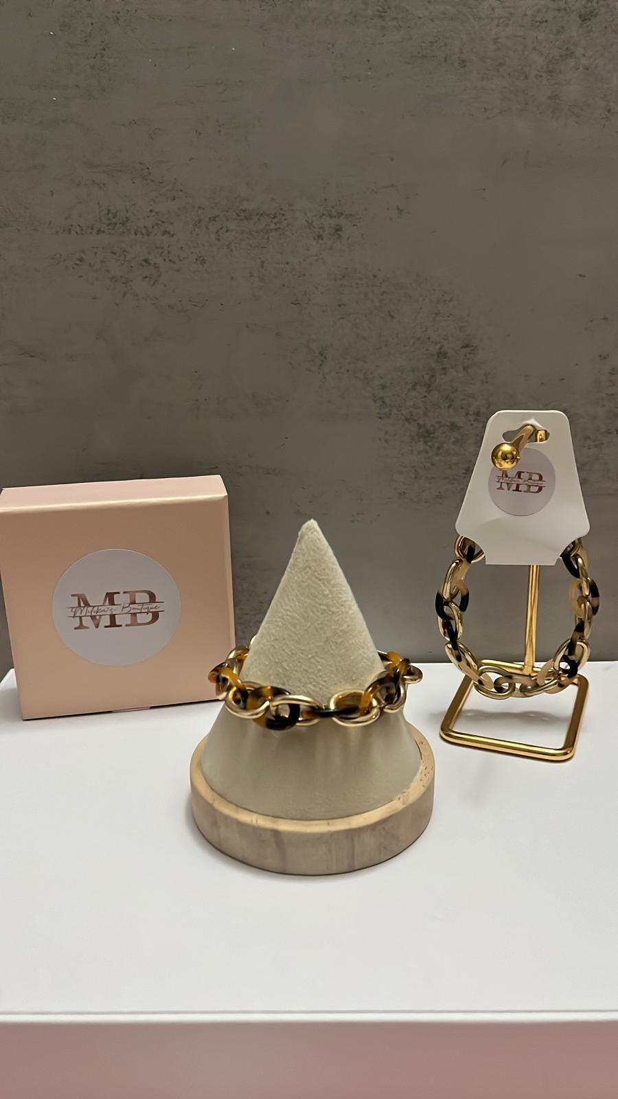 Animal print gold
